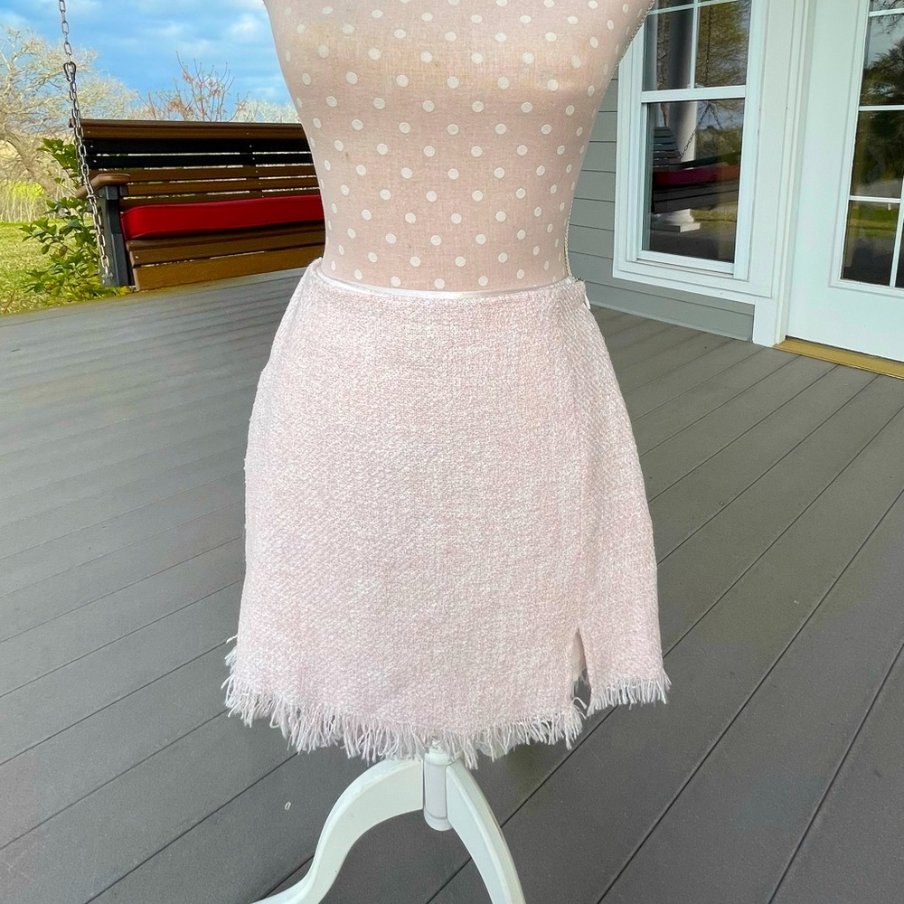 Le Lis Collection - Petal Pink Fringe Skirt - Size Small